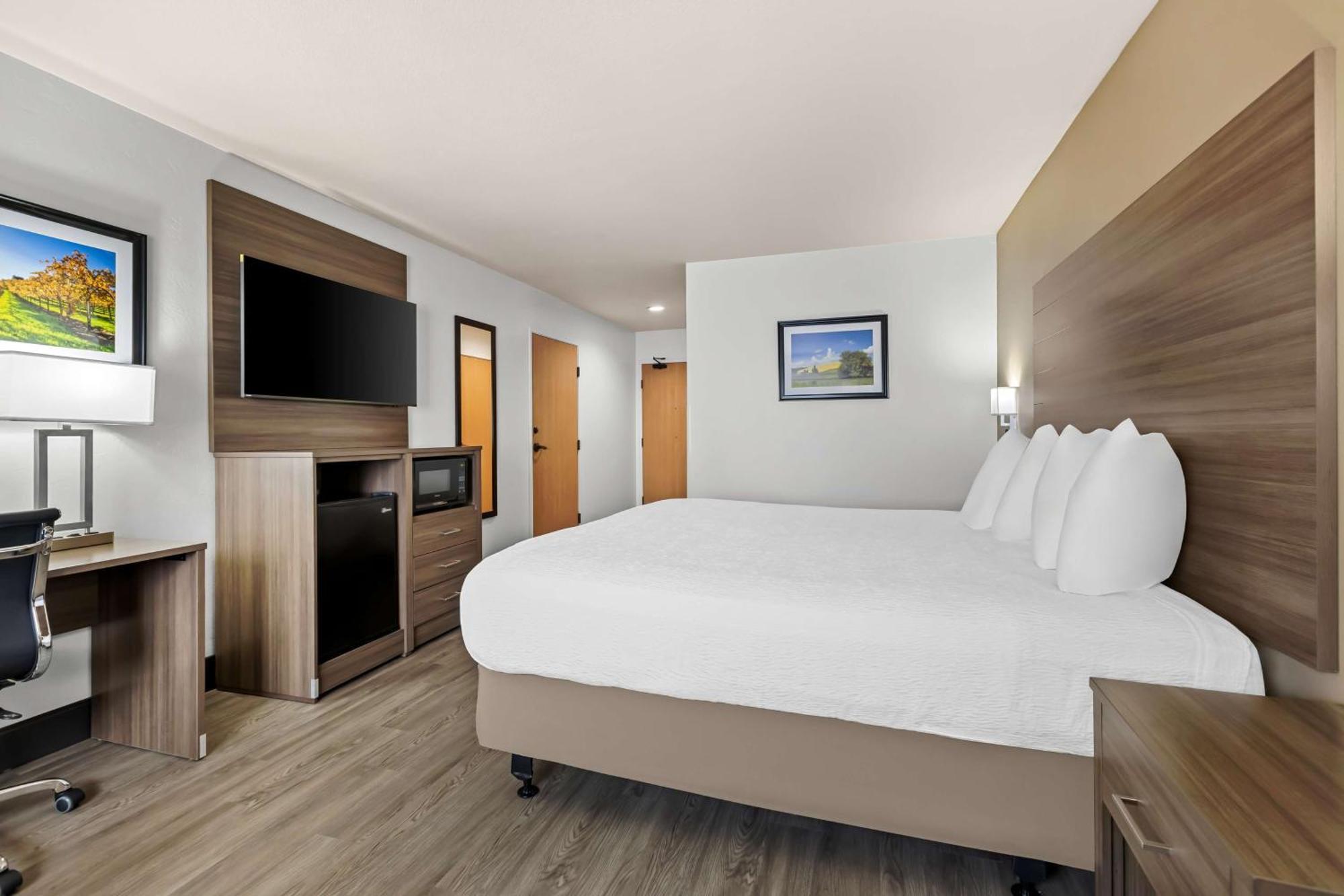 Best Western Plus Caldwell Inn & Suites Exterior foto