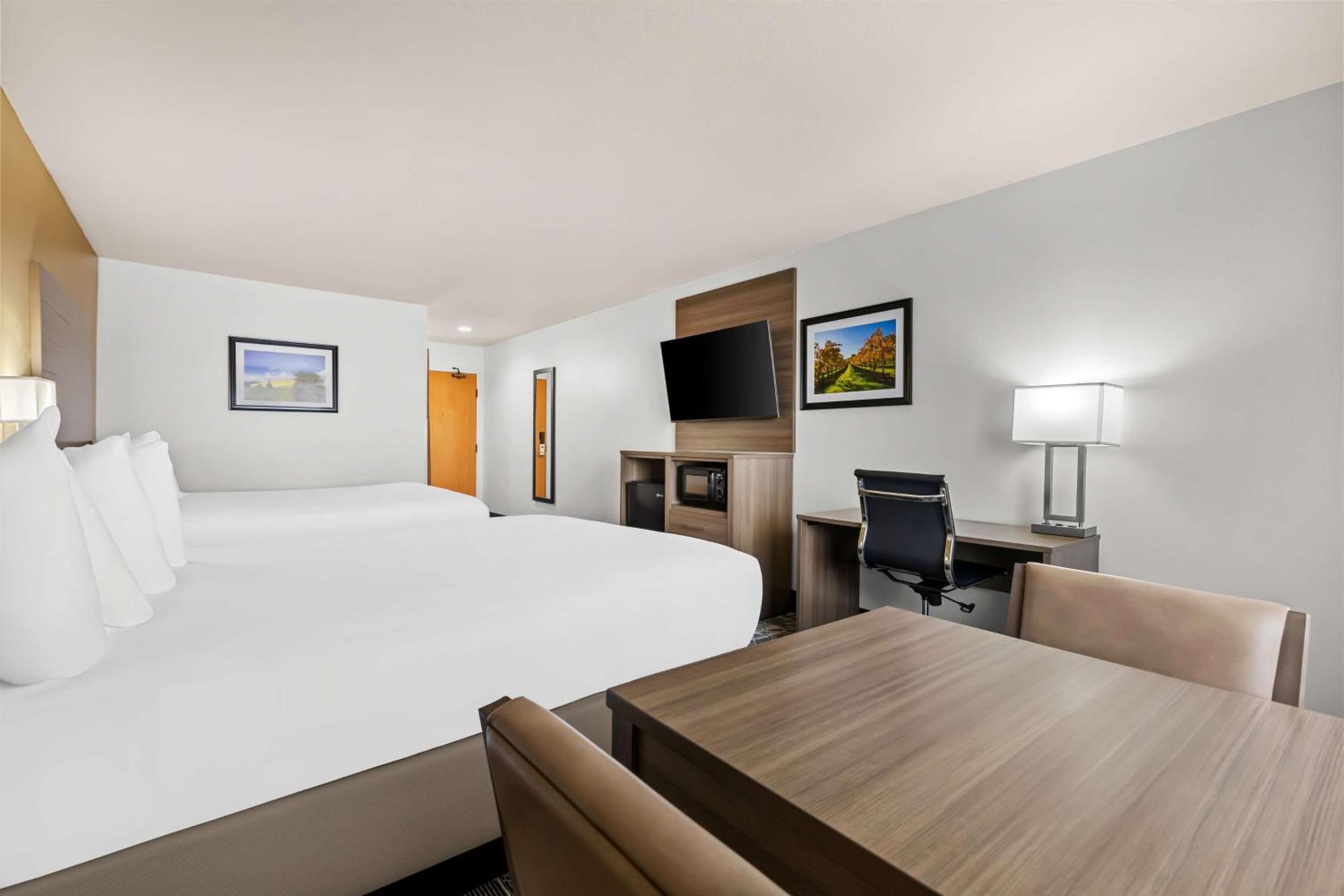 Best Western Plus Caldwell Inn & Suites Exterior foto
