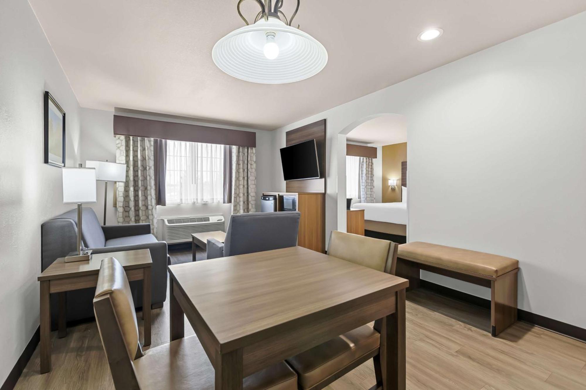 Best Western Plus Caldwell Inn & Suites Exterior foto